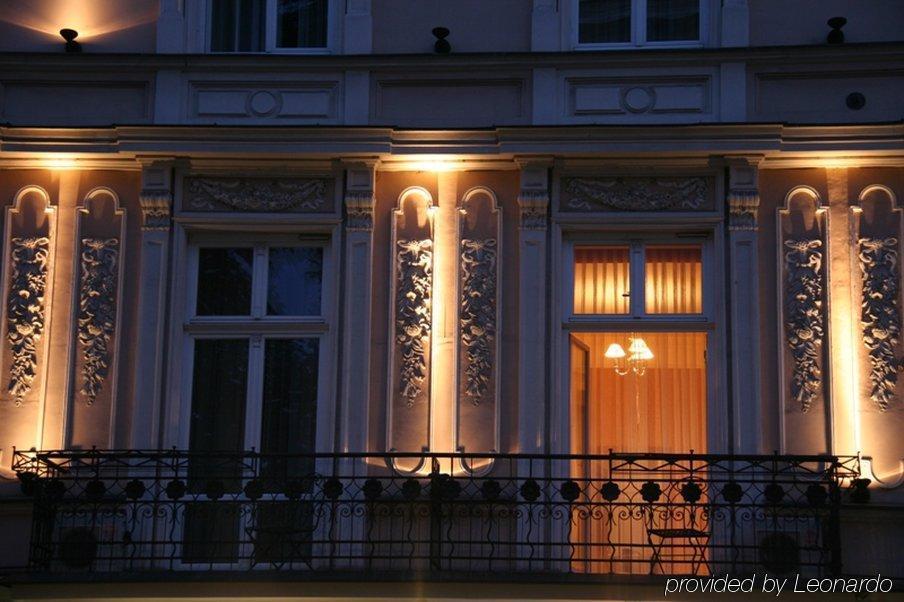 Hotel Senacki Krasków Exterior foto